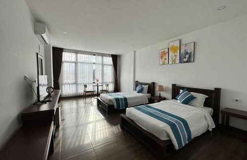 Vang Vieng Hotel | VANG VIENG TOPVIEW HOTEL