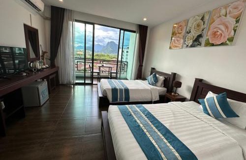 Vang Vieng Hotel | VANG VIENG TOPVIEW HOTEL