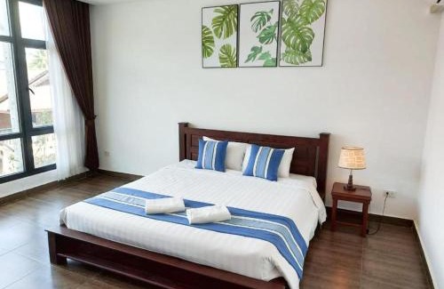 Vang Vieng Hotel | VANG VIENG TOPVIEW HOTEL