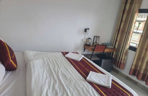 Vang Vieng Bed & Breakfast | VANG VIENG VICTORY HOSTEL