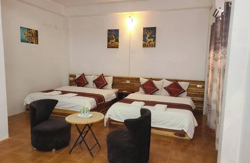 Vang Vieng Bed & Breakfast | VANG VIENG VICTORY HOSTEL
