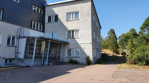 Kotka Hotel | Vanha-Merivartioasema