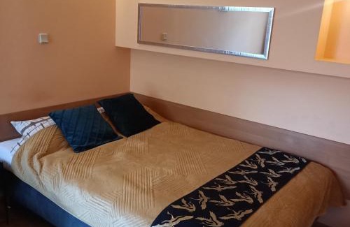 Okuninka Resort | Vanilla Pokoje i Apartamenty Nad Brzegiem Jeziora