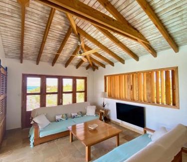 Grand-Bourg House | Vanille et Vahiné FR2PF8AL