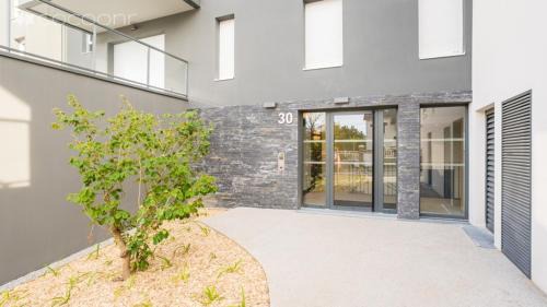 Vannes Apartment | VANNES 8 pers Gare Roof Top standing traversant 4 chambres