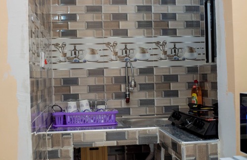 Iringa Apartment | Vanni homes cozy 1-BR with kitchen in iringa