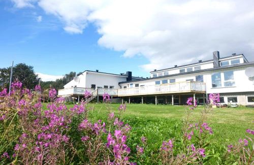 Vestre Jakobselv Apartment | Varangertunet arctic resort