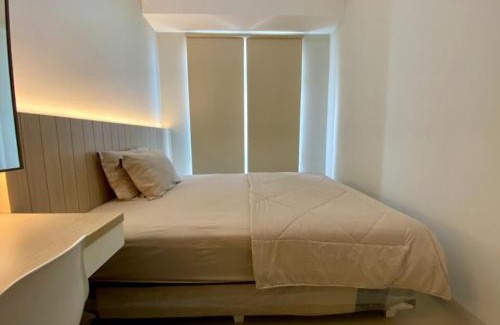 Cikarang Apartment | Vasanta Innopark 1BR with Sky View by Damaresa