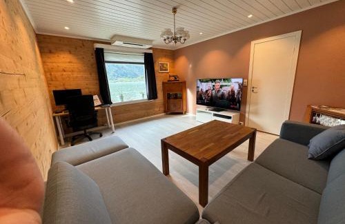 Odda House | Vasstun Panorama