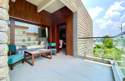 Dehradun Apartment | Vastu Serene Studio Apartment