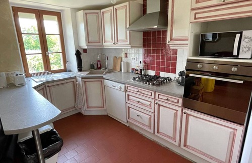 Vatan House | Vatan "The former stables of the Castle" - 7 people - garden - wifi