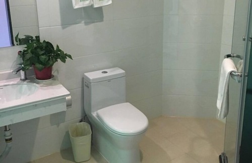 Nanling County Hotel | Vatica Wuhu Nanling Wannan Shangcheng Hotel