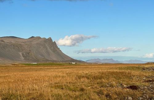Snaefellsnes Peninsula House | Vatnsholt in Snæfellsnes - Birta Rentals