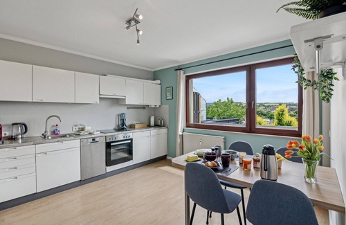 Hetzerath Apartment | VEGA animal friendly apartment with balcony | near IRT Föhren and Moselle