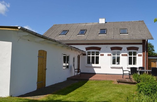 Ballum House | "Veli" - 1.7km from the sea by Interhome