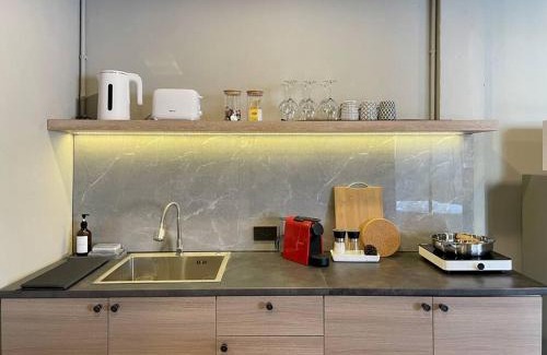 Ban Phan Thom Apartment | Vélin Khaosan - 5th Floor apartment with 2Bedrooms