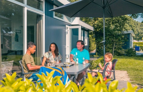 Dordtse Biesbosch House | Velthorst 4 by Interhome