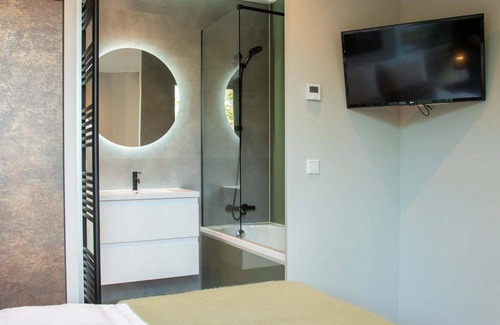 Beekbergen-Zuid Ski Chalet | ✓ Veluwehoeve at Recreatiepark Beekbergen ✓ Holiday home for 4 persons ✓ Located in Beekbergen (Gelderland) ✓ Holiday park on the Veluwe ✓ Book directly through the park