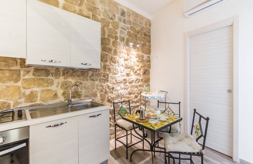 Comiso House | Venere - Appartamento Indipendente in Pieno Centro Storico