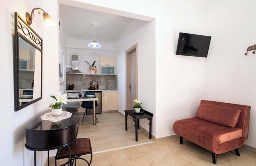 Sidari Apartment | Veneti Corfu Getaway - Sun and Serenity