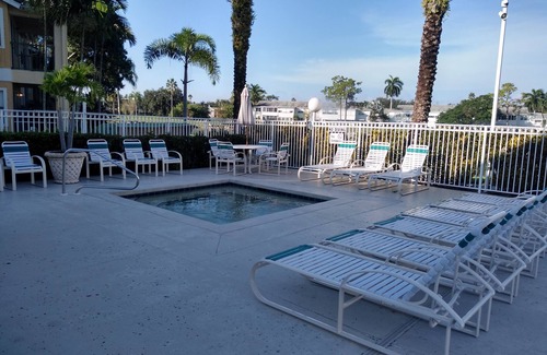 Villas Condo | VENETIAN PALMS 1ST. FLOOR 2BDRM/2 BATH