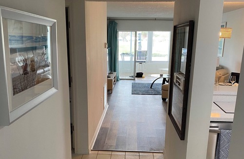 Plantation Condo | Venice Condo w/Full Country Club Membership