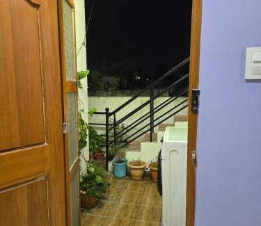 Karimnagar House | Venku Homestay Private room with attached washroom