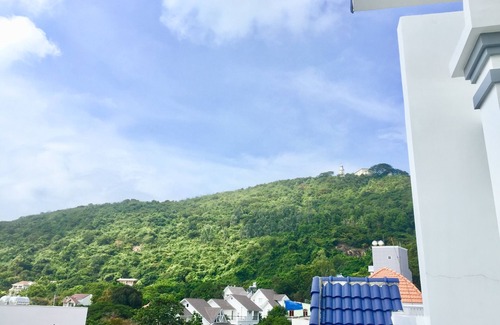 Vung Tau House | Ventilated Villa in downtown close to the beach