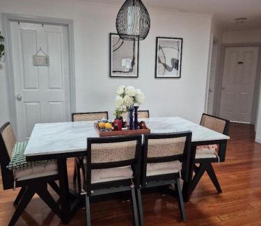 Hillside House | Venus Place 2