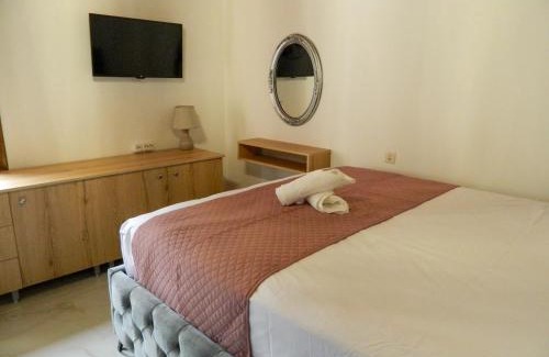 Paralia Pantaleimonos House | Veny House