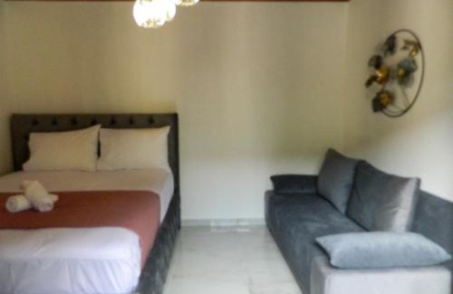 Paralia Pantaleimonos House | Veny House