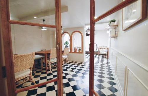 Khlong San Bed & Breakfast | Vera Nidhra - Self check-in after 6pm