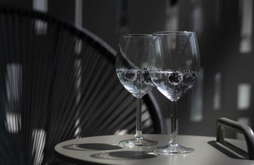 Katowice Apartment | Verde Kato Apartment Francuska - FREE PARKING - Self check-in