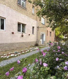 Old Town Apartment | Verde22 - Calm & Central Stay