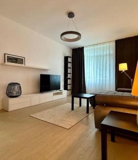 Old Town Apartment | Verde22 - Calm & Central Stay