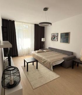 Old Town Apartment | Verde22 - Calm & Central Stay
