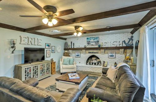 Vermilion House | Vermilion River Home with Hot Tub and Private Dock!