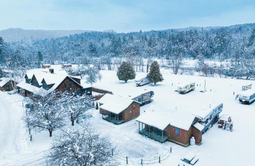Eastern Vermont House | Vermont Farmhouse Cabin #2