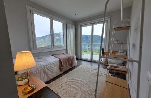 Leysin Bed & Breakfast | Vermont Hub for Offsites, Retreats & Individual Bookings in Alps