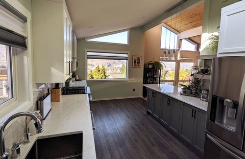 Vernon House | Vernon with a View - Family home with Pool + Hot Tub