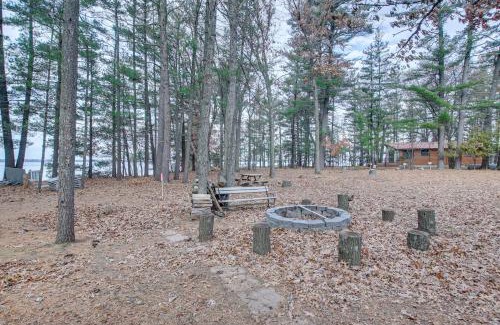 Friendship House | Versatile Castle Rock Lake Home with Fire Pit!