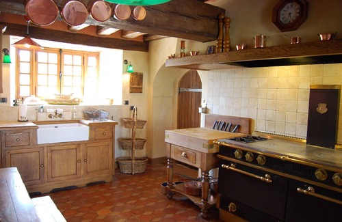 Monthurel House | Very beautiful property in champagne, swimming pool and tennis
