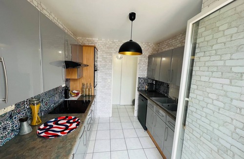 Valenciennes Apartment | Very bright 54 m² apartment with 44 m² roof terrace