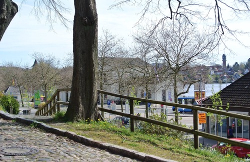 Ploen Apartment | Very central apartment/150m to the large Plöner See/Fewo 1