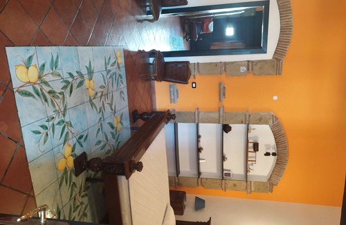 Pompei Apartment | Very Central Apartment Pompeii near the Amphitheater Excavations and the Sanctuary