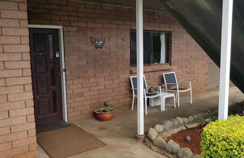 Scottsdale House | Very clean, quiet and spacious. free wifi, continental breakfast