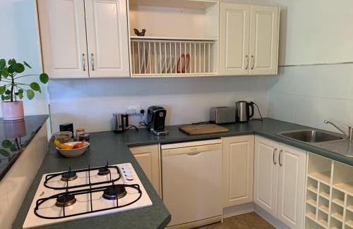 Yass Apartment | Very Comfortable Granny Flat
