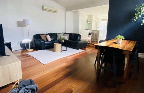 Ascot Vale House | Very comfortable house only 5klms from City centre