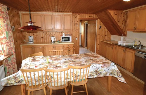 Fegen House | Very cozy cottage, surrounded by a meadow and forest and a sea view to the east and south bidder.