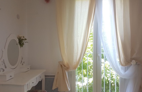 Anduze Condo | Very cozy maisonette, garden, air conditioning. Communal swimming pool private residence